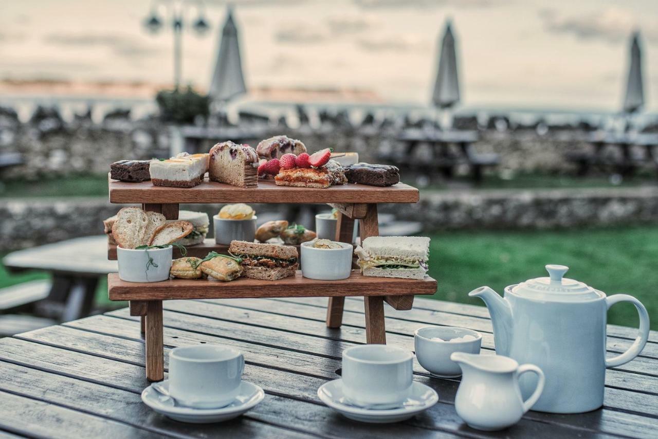 Oxwich Bay Hotel Swansea Esterno foto