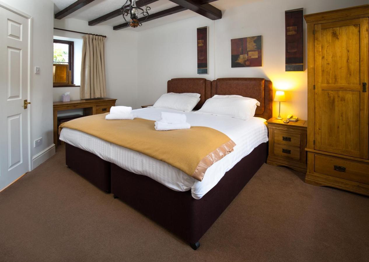 Oxwich Bay Hotel Swansea Esterno foto