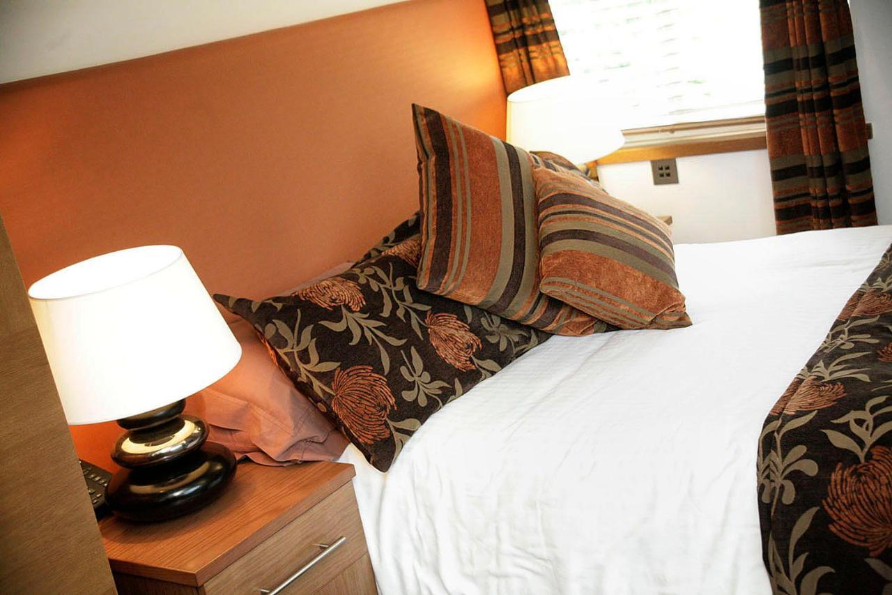 Oxwich Bay Hotel Swansea Esterno foto